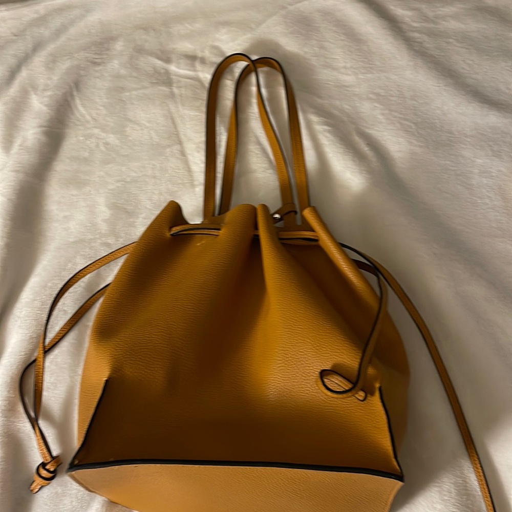 Handbag -medium size.